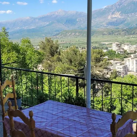 Recka Apartment Gjirokaster